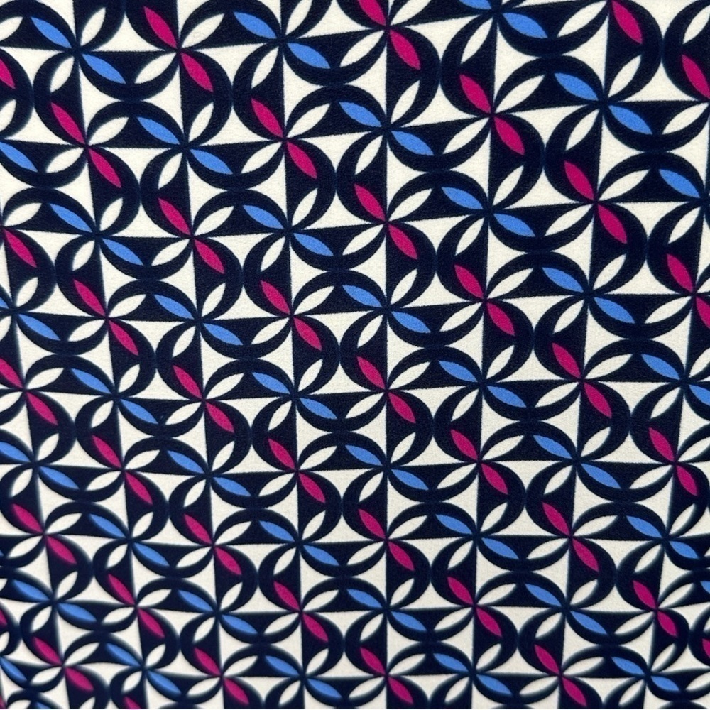 Pleione- Dressy Geometric Pattern Short Sleeve Tunic- Size XS - Picture 5 of 8